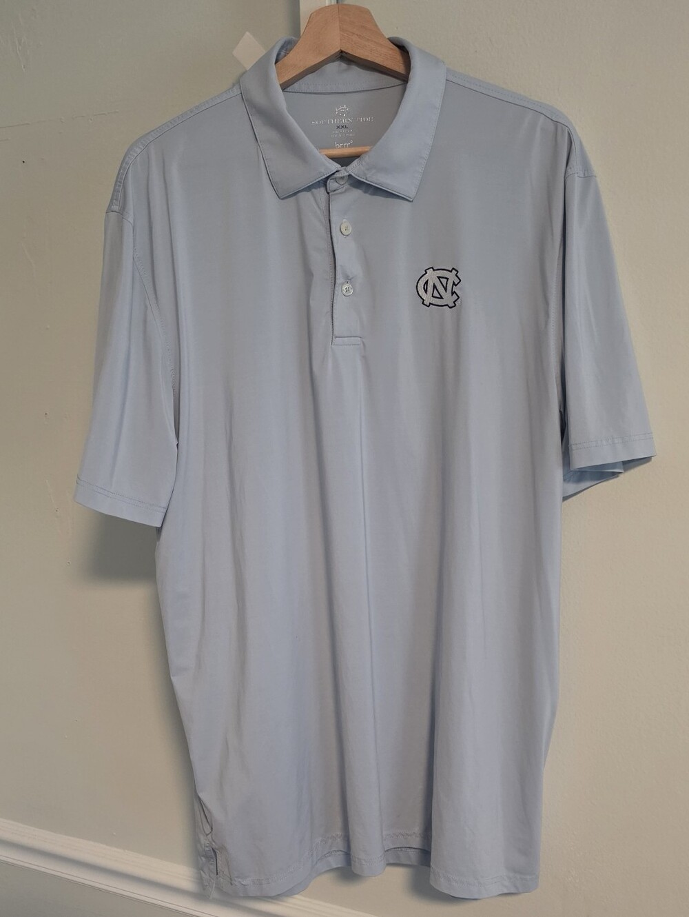 Southern Tide Brrr UNC Tar Heels Performance Polo Men's XXL Carolina Blue